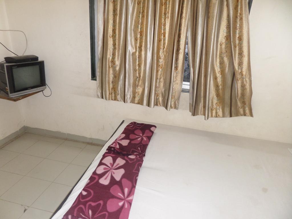 Indradeep Executive Hotel Aurangabad  Kamer foto
